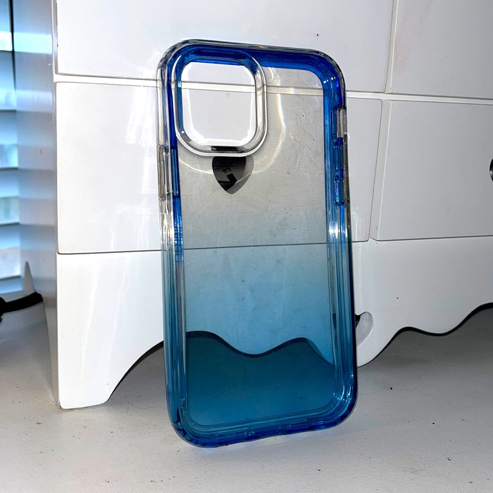 Two piece iPhone 12/12 Pro case